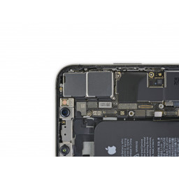 Замена задней камеры iPhone XS